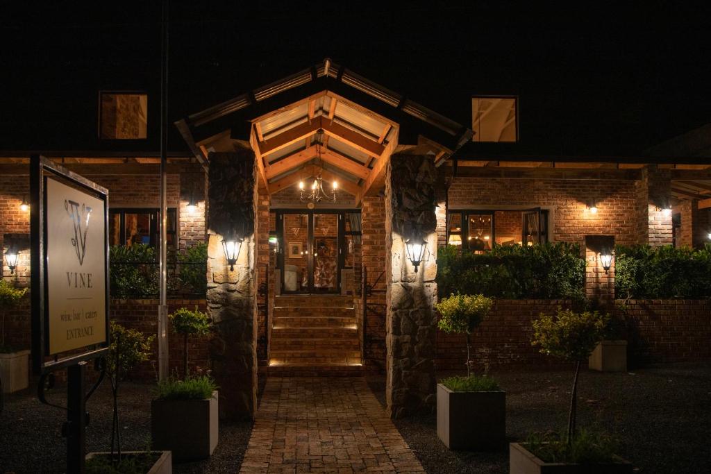 Tarry-Stone Cottages photo 1