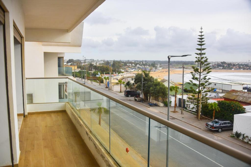 Luxurious Apt - Sea View photo 2