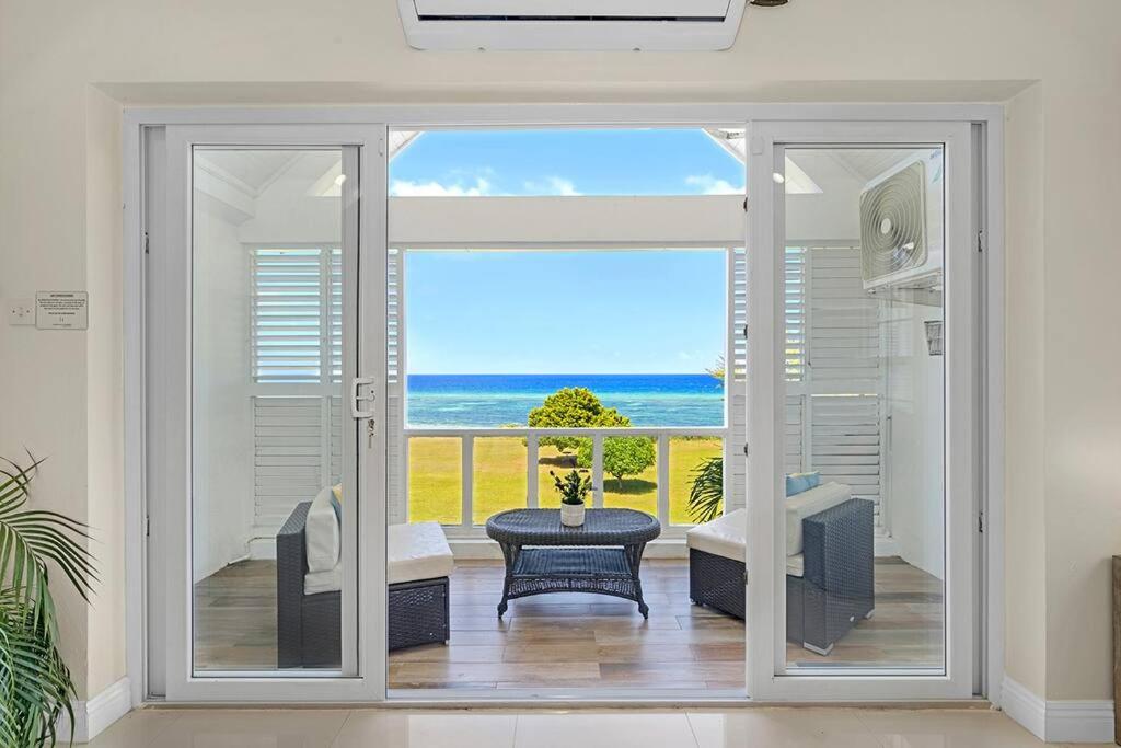Palm JA SCF32 - Modern 1 BR w/ Pool & Ocean View photo 3
