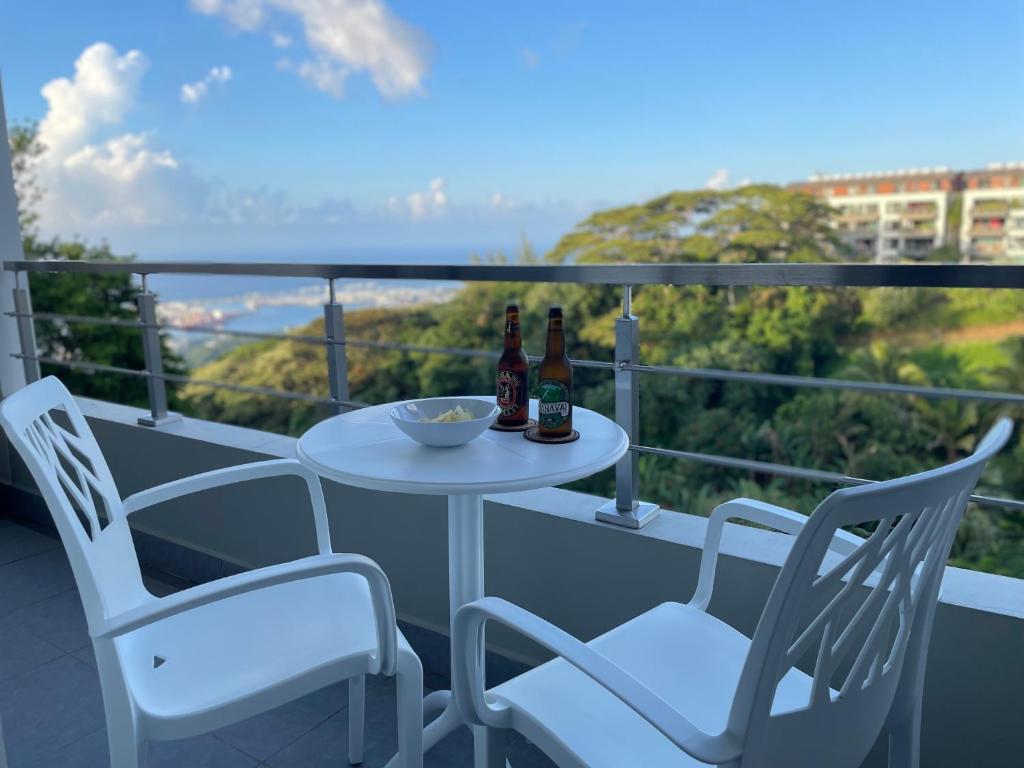 Appartement avec vue sur le port de Papeete photo 4