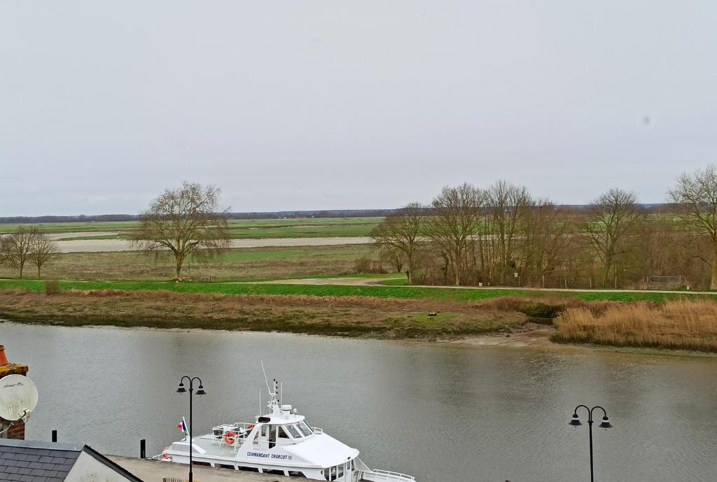 Le Belvédère en baie, vue sur la baie photo 1