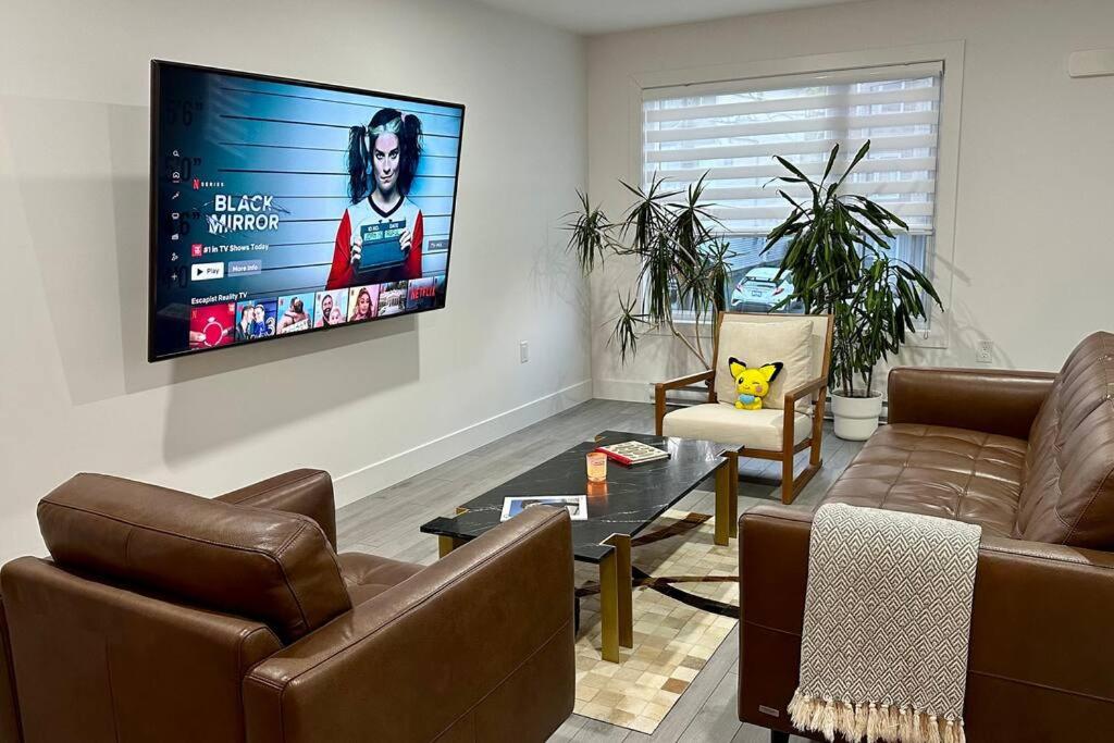 1 bedroom w/ shared space