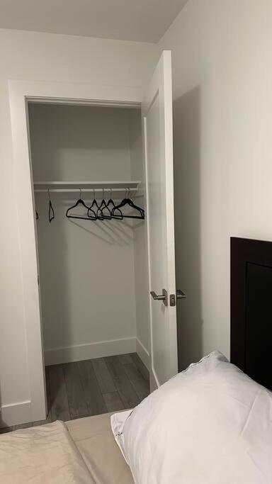 1 bedroom w/ shared space photo 2