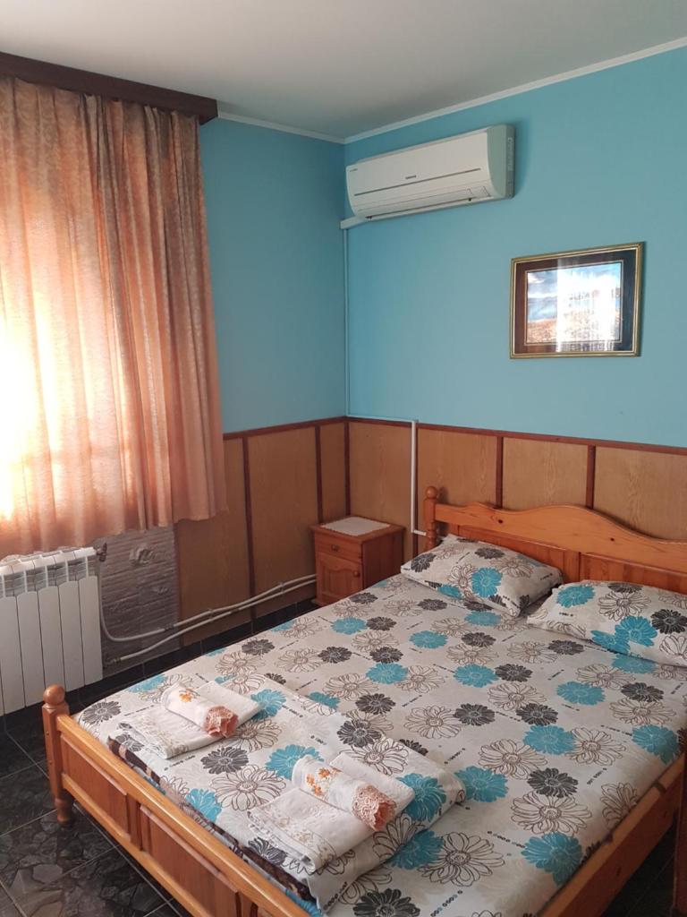 Къща за гости Жорж photo 2
