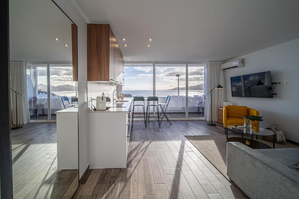 Ocean suite photo 3