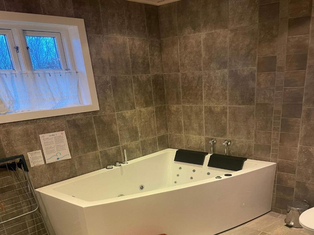 10 person holiday home in Hemmet photo 2
