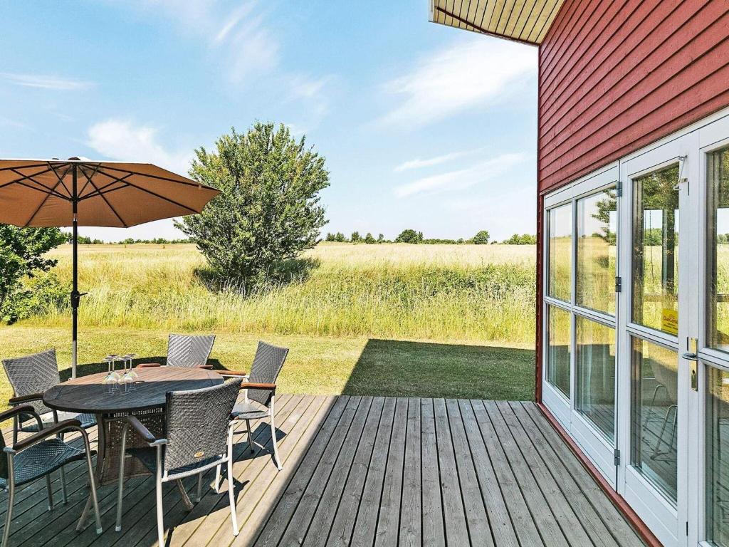 One-Bedroom Holiday home in Gudhjem 2 photo 1