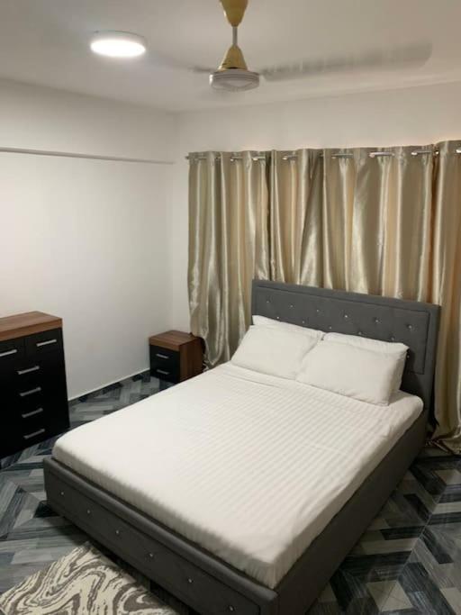 Lovely 1-bedroom Unit photo 4
