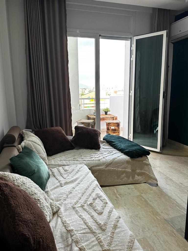 Luxury 2 bedroom appartment photo 2