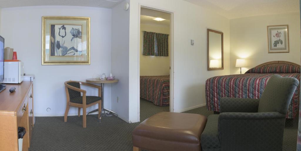 Sun-Dek Motel photo 4
