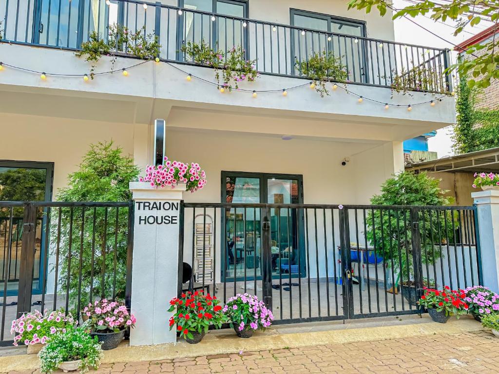 TRaiOn House - Villa nguyên căn và Homestay