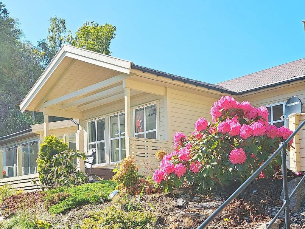 Holiday home lyngdal V photo 1