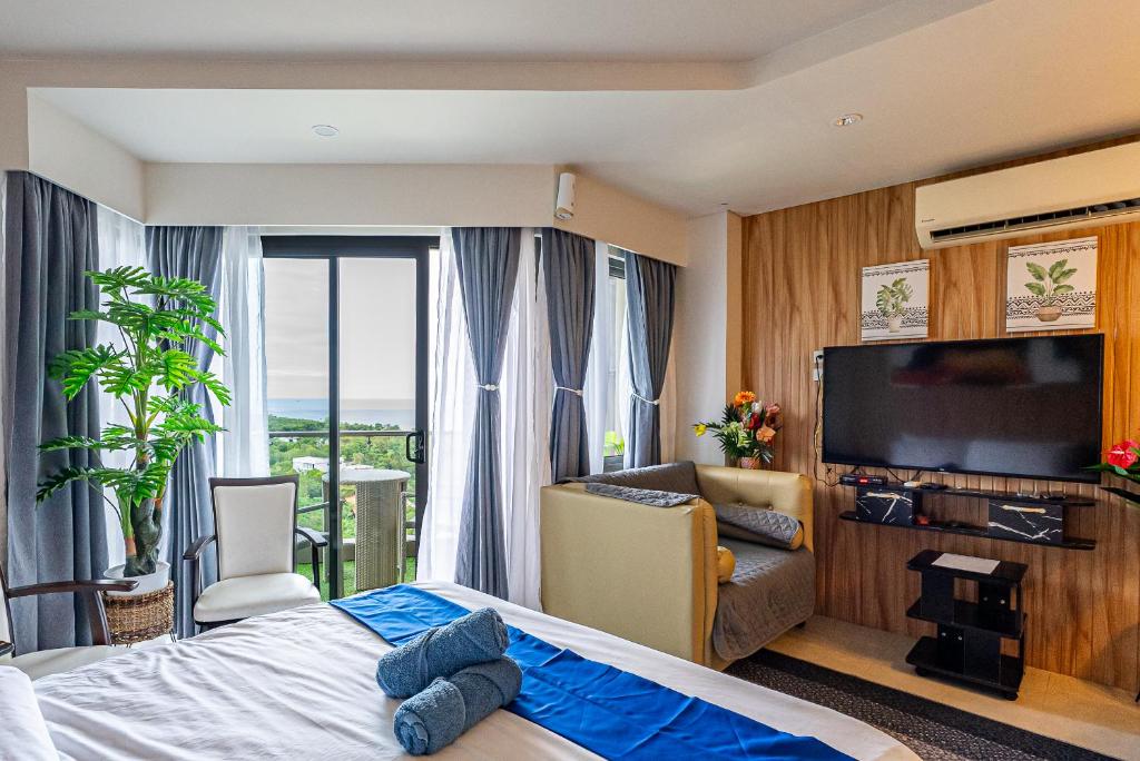 14DC Tambuli Seaside Living