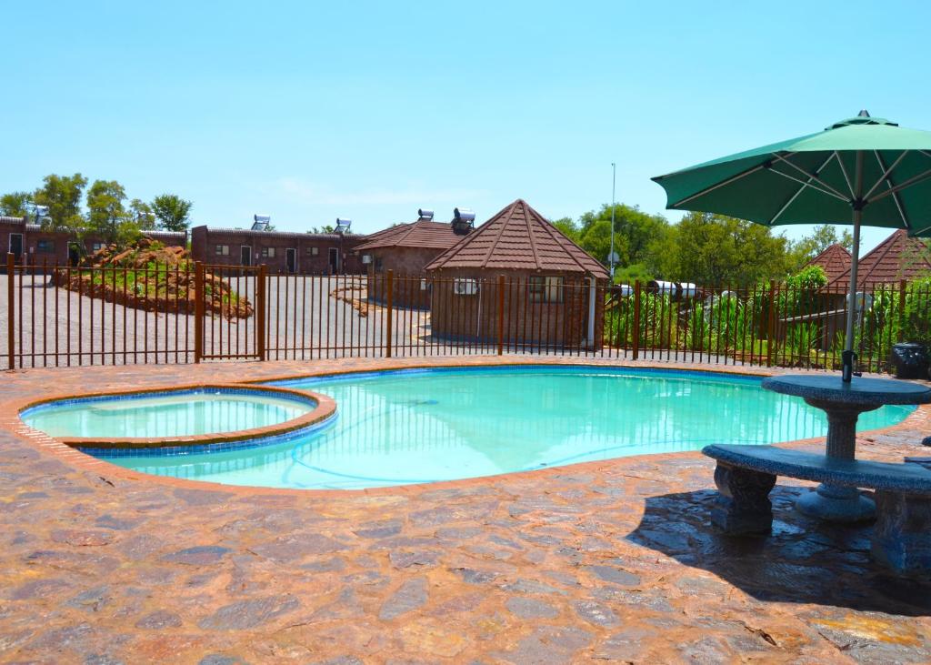 Crocodile Pools Resort
