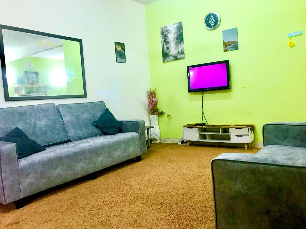 Isyfaq Homestay 4 Bedroom & 3 Bathroom photo 1