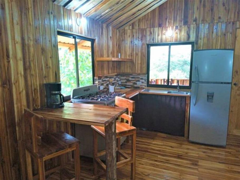Jolie petite maison calme photo 1