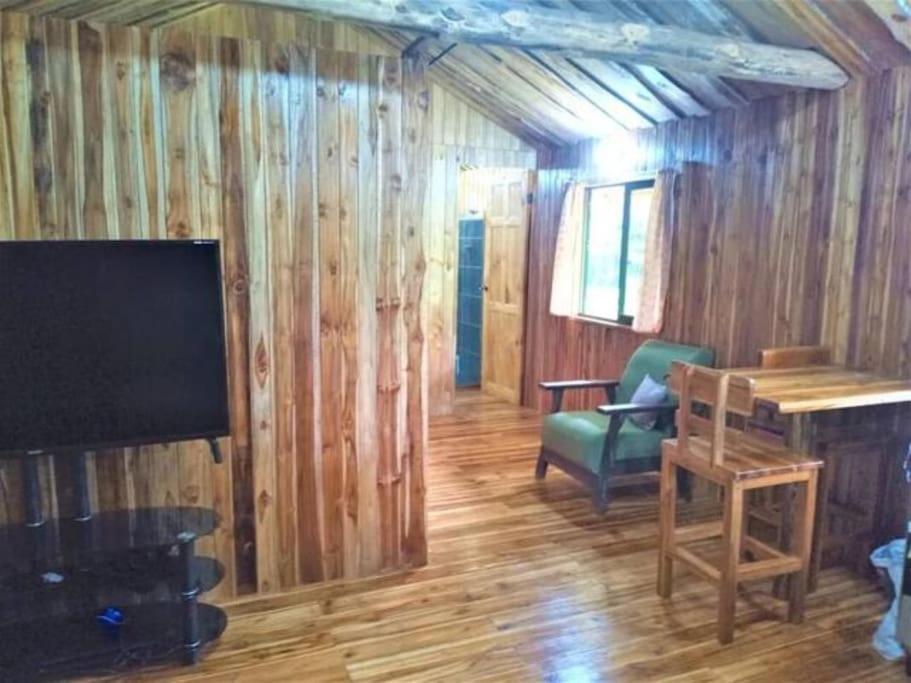 Jolie petite maison calme photo 3