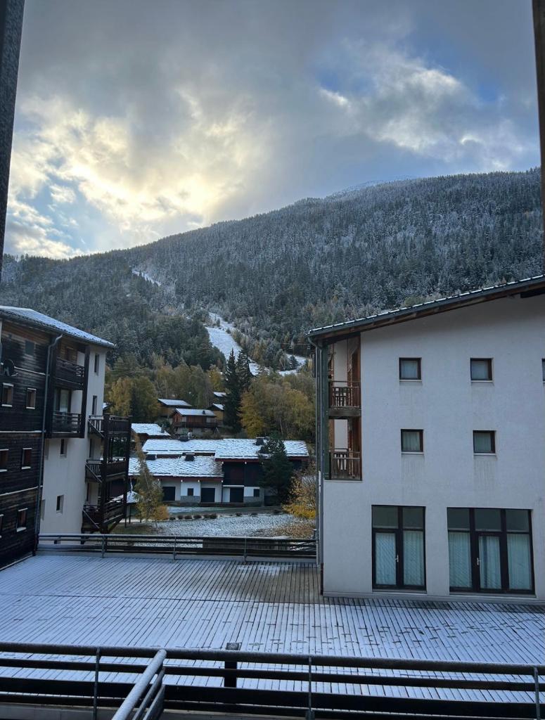 LE 2918 M photo 2