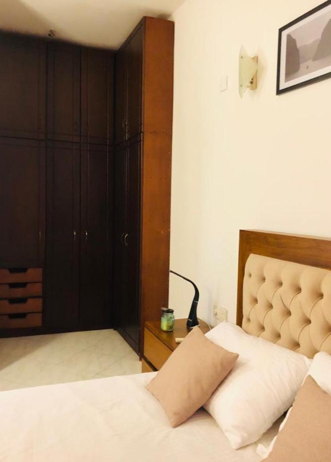 Luxurious Fully Furnished Apartment for Rent at 2000 Plaza, Colombo photo 1