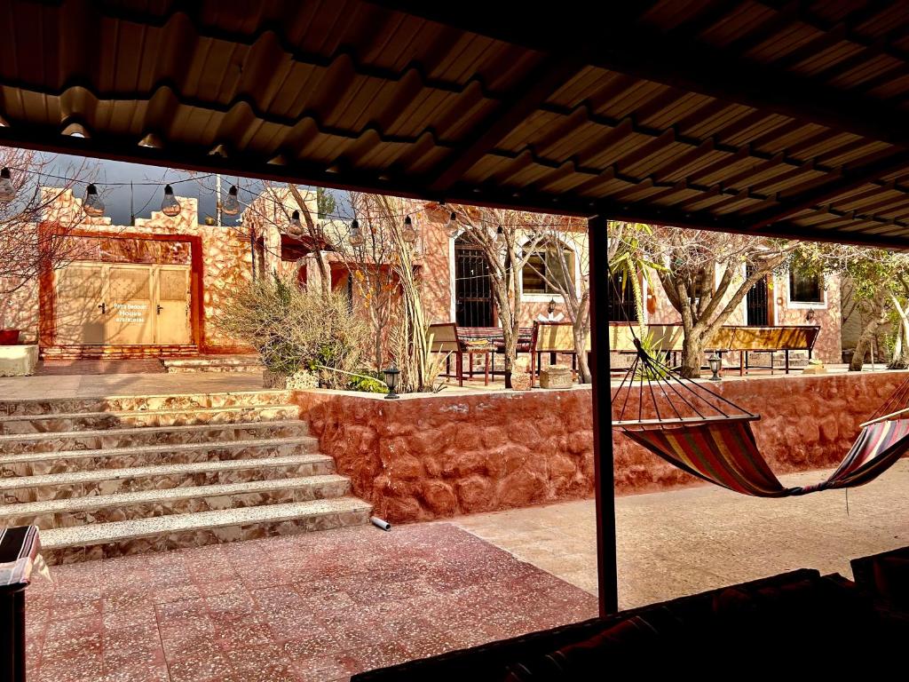 Petra Bedouin house 1 photo 4