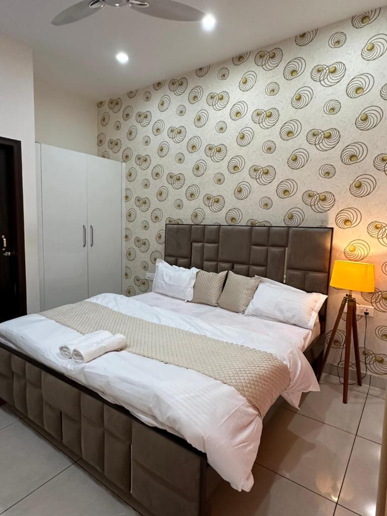 Chic homes photo 2