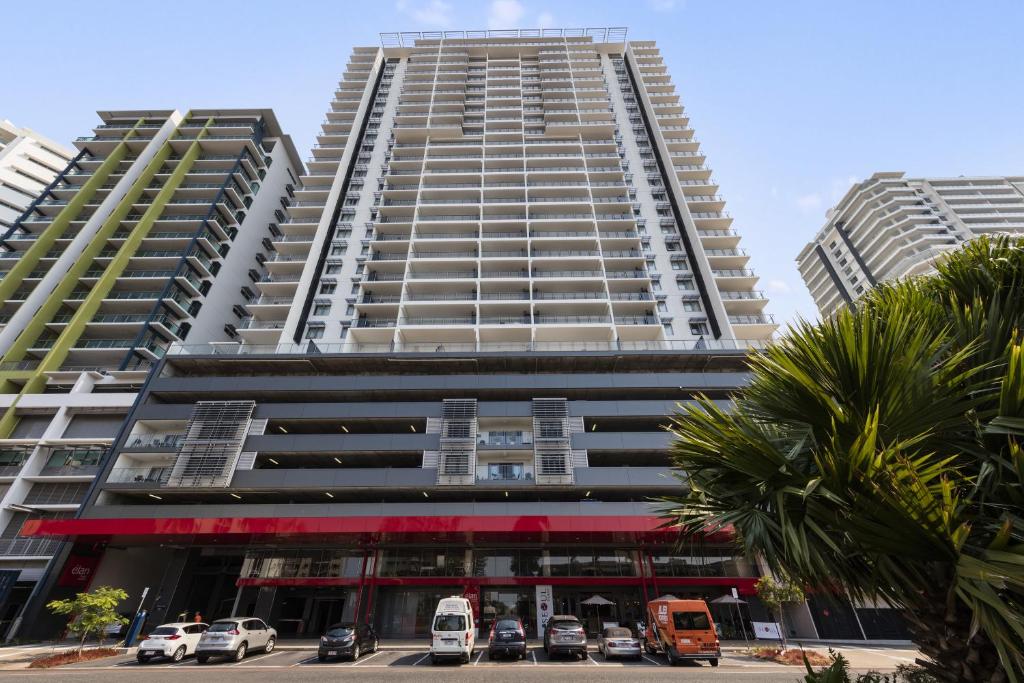Oaks Darwin Elan Hotel photo 4