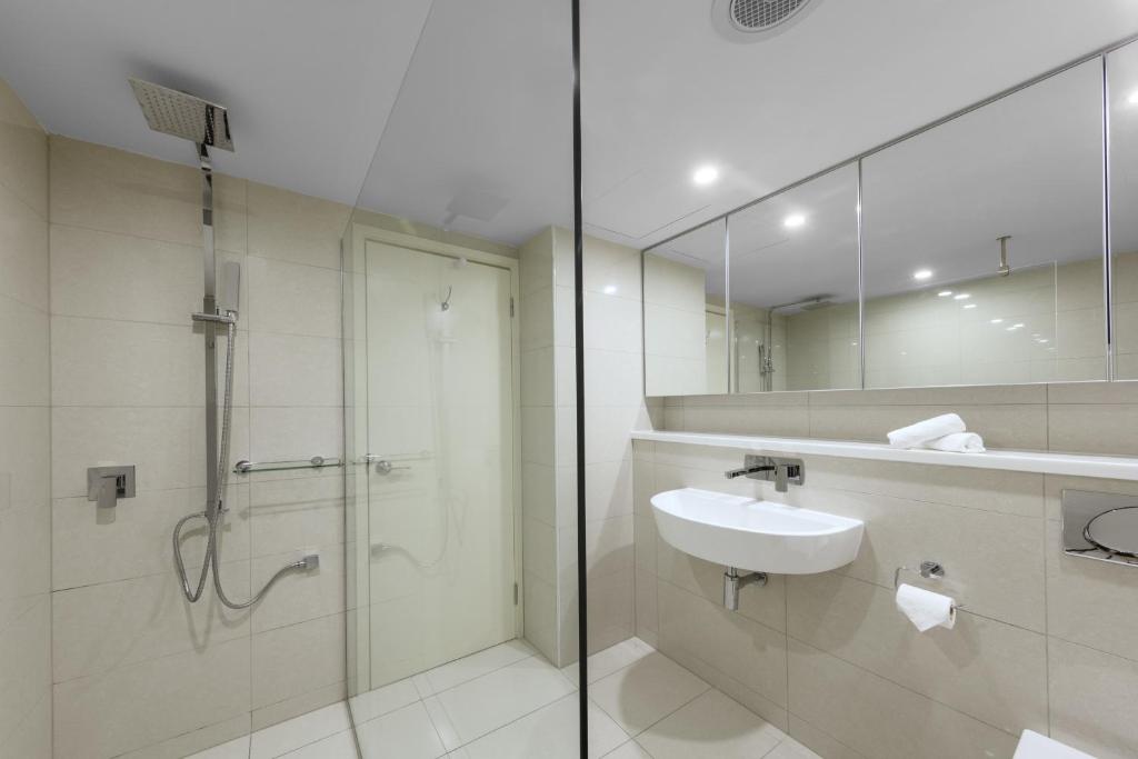 Oaks Darwin Elan Hotel photo 2