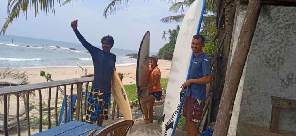 Surf Camp Hostel photo 1