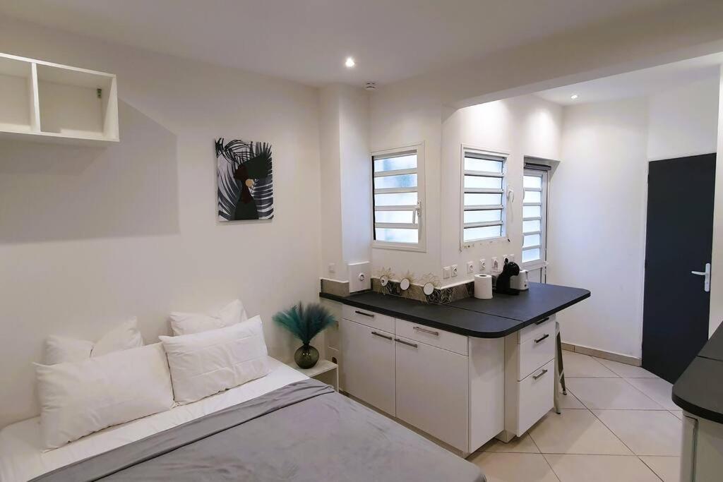 Studio pour 2 personnes proche de l'hôpital et du jardin de l'état photo 3