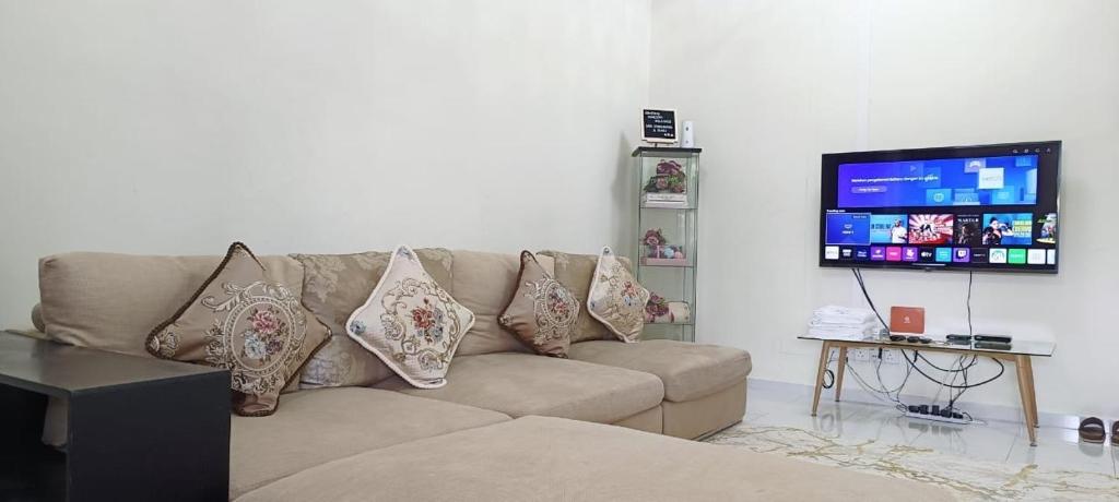 Bumiemas Homestay photo 4