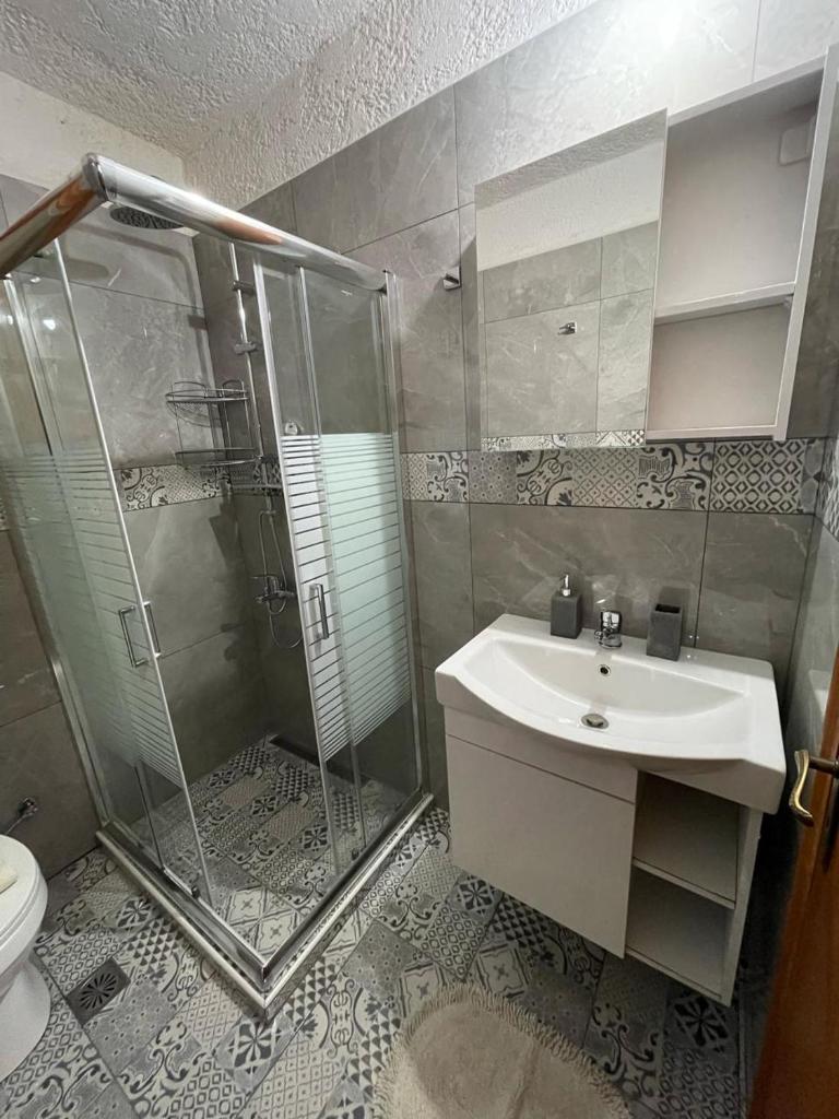 Sophia's maisonette 2 photo 3