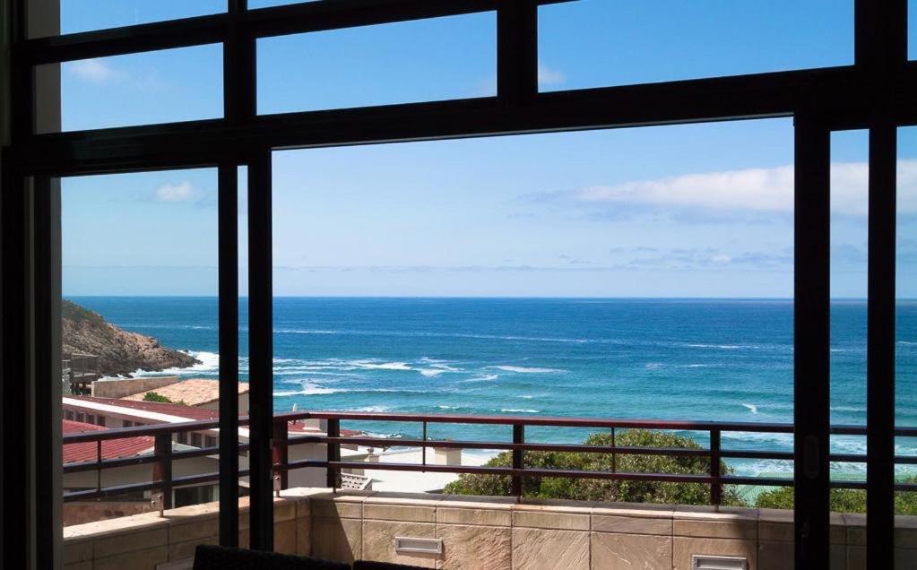 Luxury Penthouse in Herolds Bay photo 4