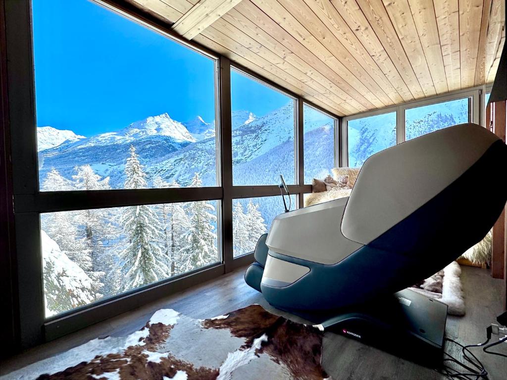 Stirling Luxury Chalet photo 2