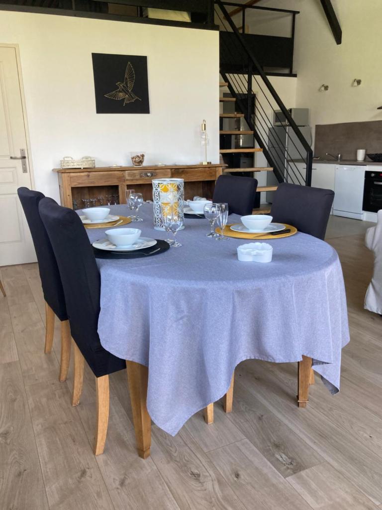 « La Crécerelle » spacieux gîte contemporain entre Tarn et Aveyron photo 1