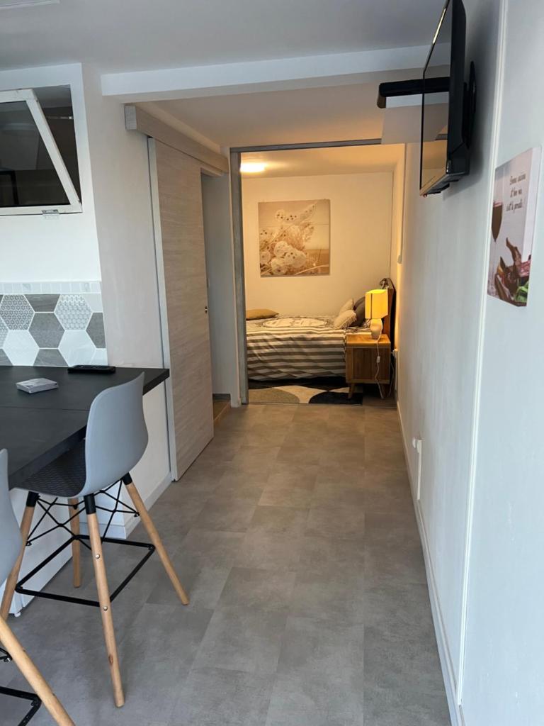 CHILL HOME- T2 Aménagé photo 1