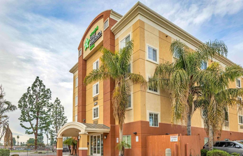 Extended Stay America Suites - Bakersfield - Chester Lane photo 1
