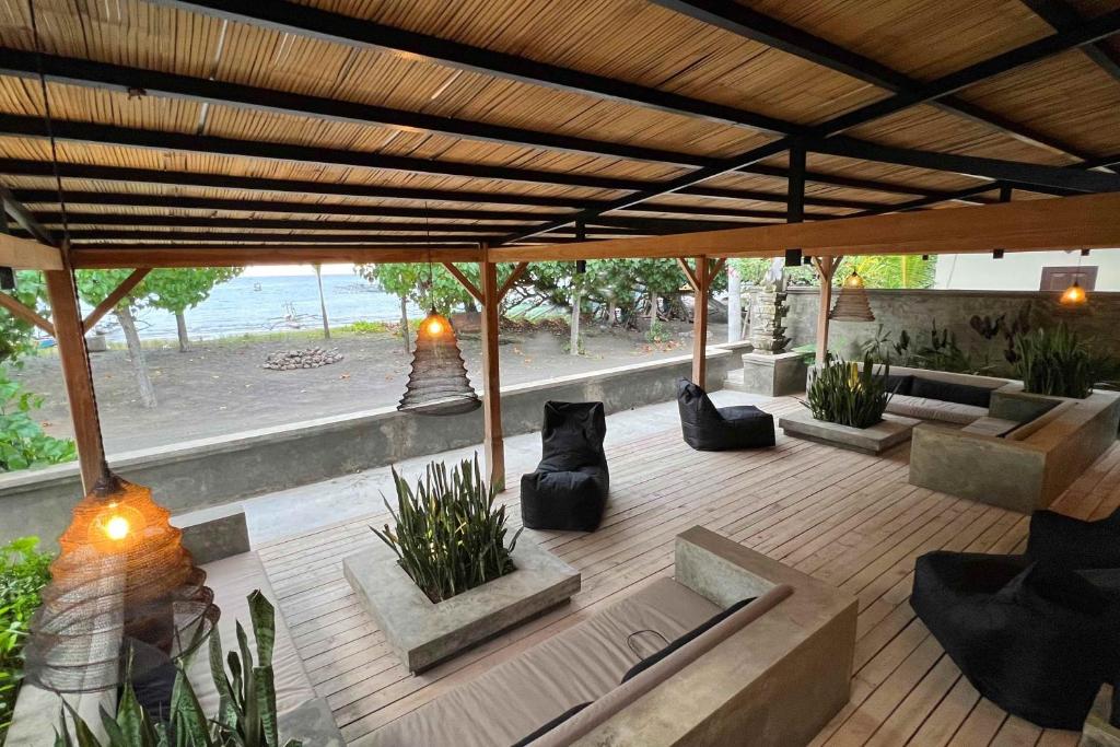 Beach Villa Ayu at Sumberkima Beach photo 1