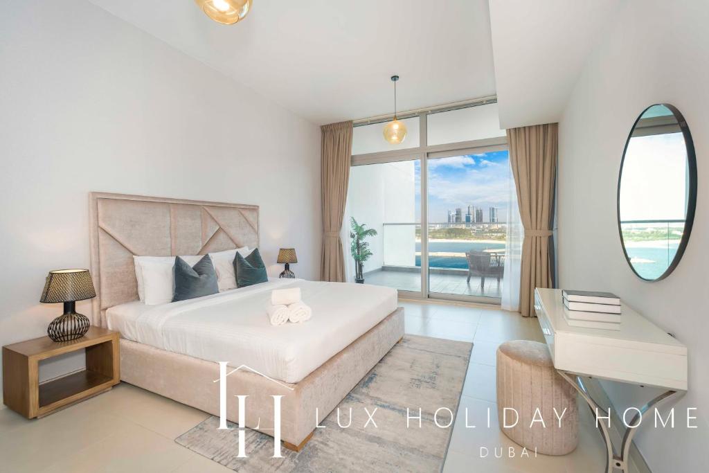 LUX - Opulent Island Suite 3 photo 3