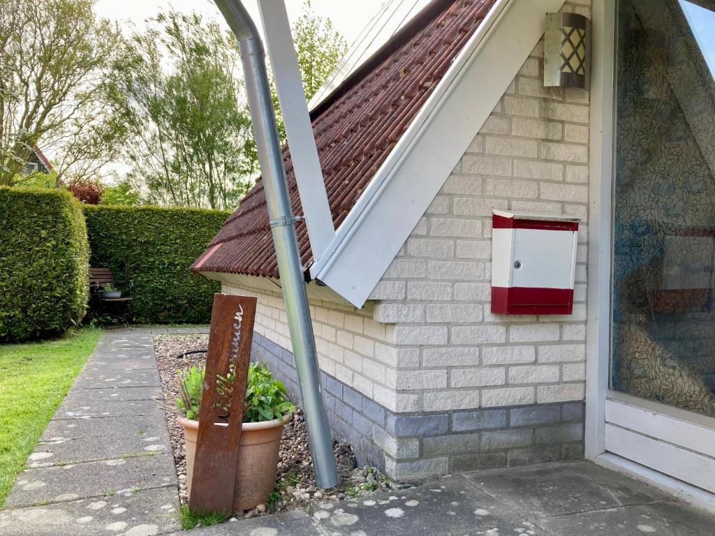 Urlaubsruhe 6 Pers Holiday home w terrace close to National Park Lauwersmeer photo 3