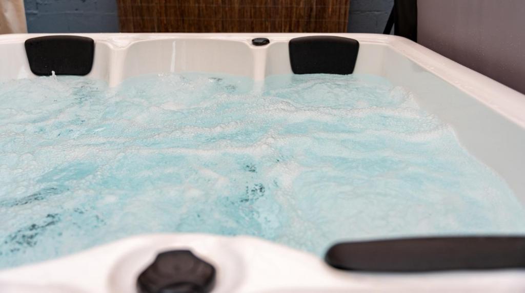 Maisonnette & Jacuzzi photo 1