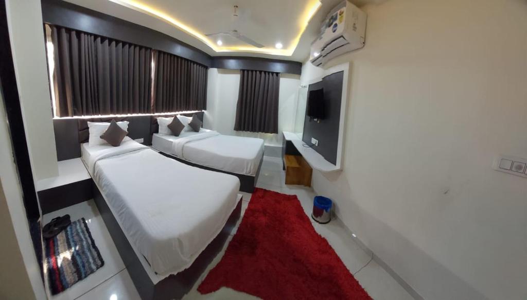 signature hotel photo 4