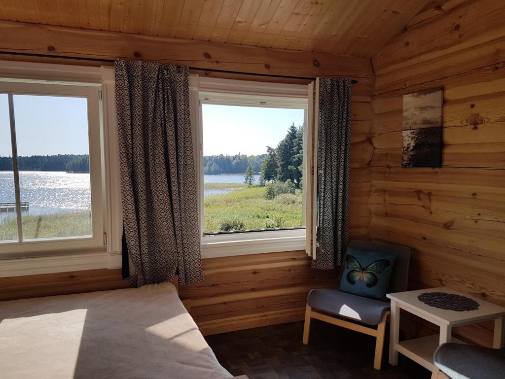 North Lake Villa Rooms photo 2