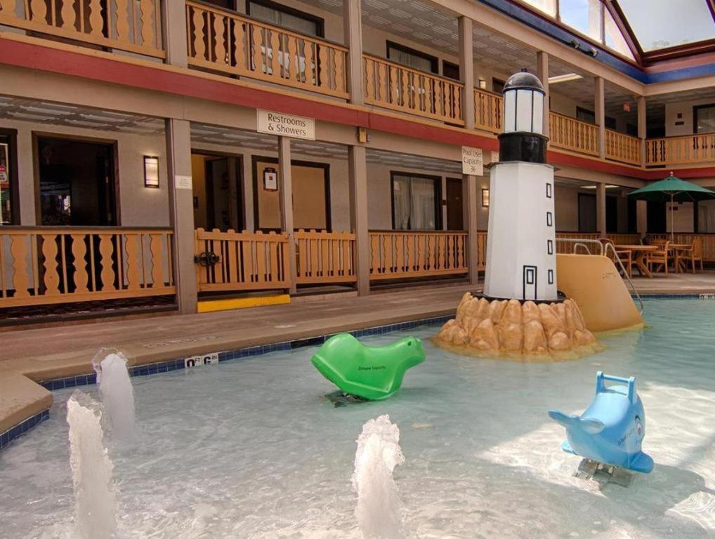 AmericInn by Wyndham La Crosse Riverfront-Conference Center image