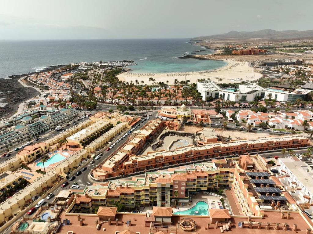 Hotel Chatur Costa Caleta photo 3