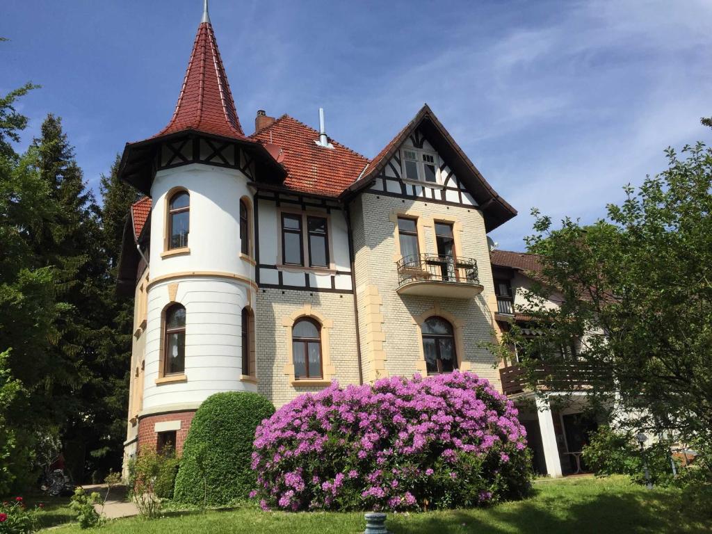 Ferienhaus & Ferienwohnungen