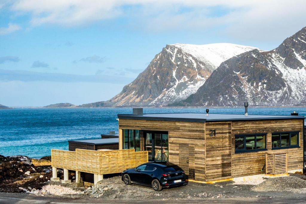 Nydelig hytte i unike Lofoten i nærheten av Henningsvær! photo 1