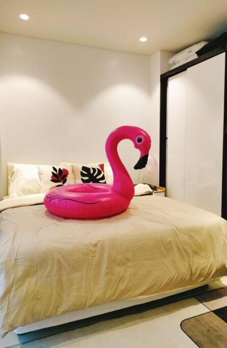 Lara's cozy room @Tambuli Resort photo 2