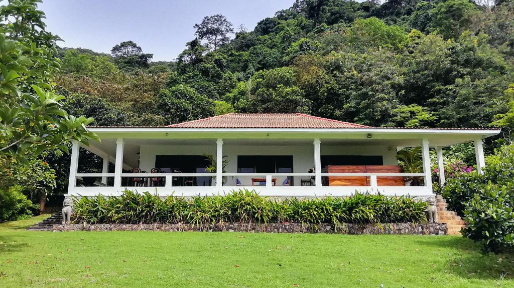 Villa 'The Blue House' - Qbungalows