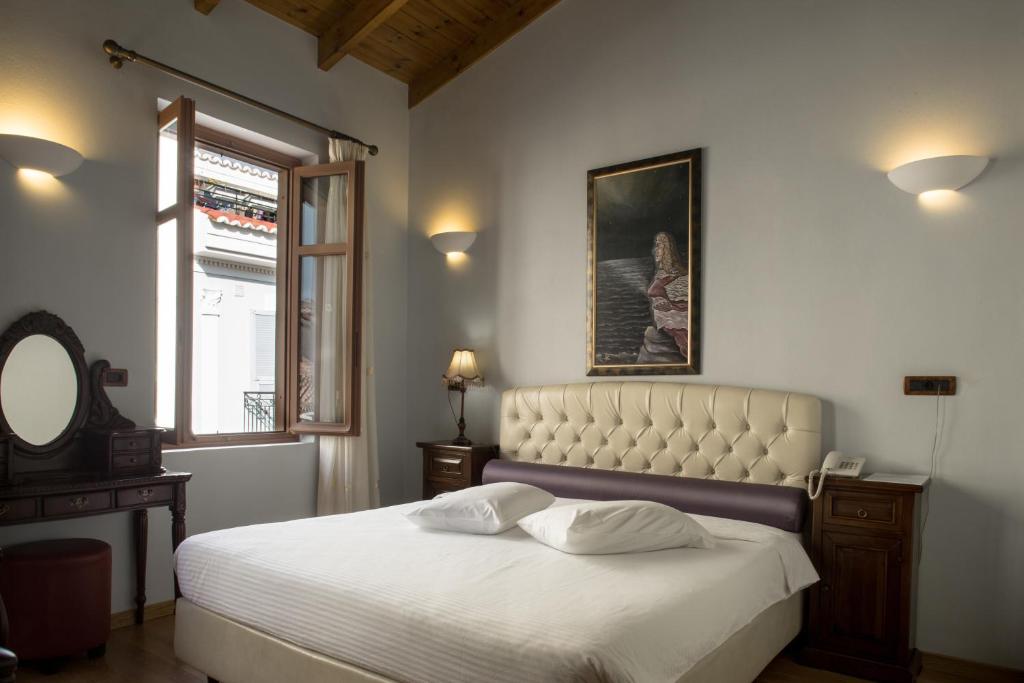 Kyveli Suites - Tap to explore photos