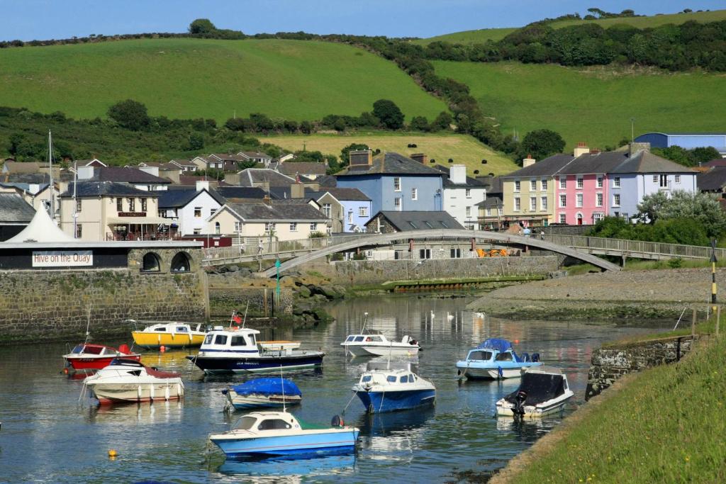 Swn y Mor Aberaeron photo 1